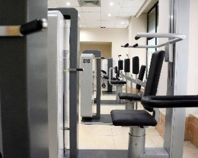 Desportos y Entretenimento