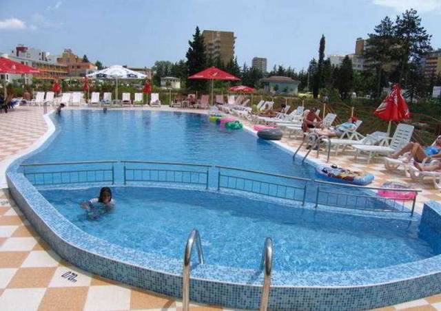 Piscina
