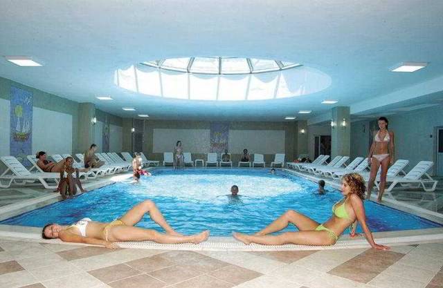 Piscina
