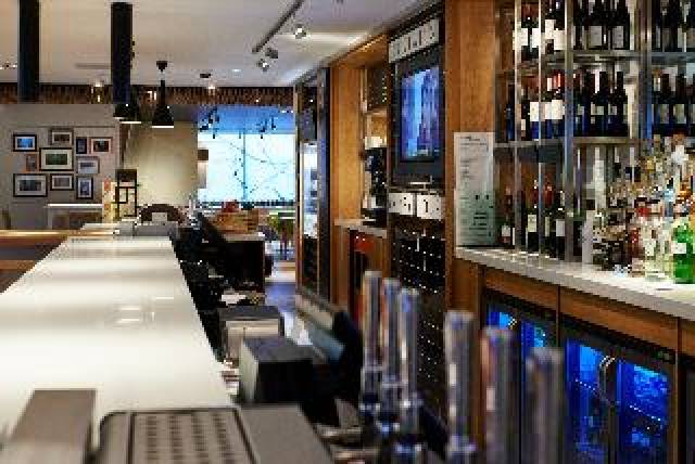 Bar