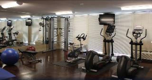 Desportos y Entretenimento