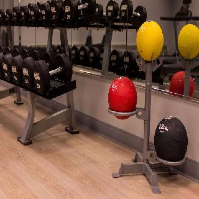 Desportos y Entretenimento