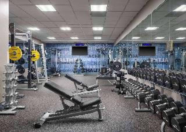 Desportos y Entretenimento