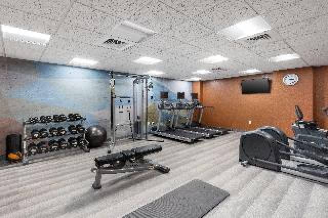 Desportos y Entretenimento