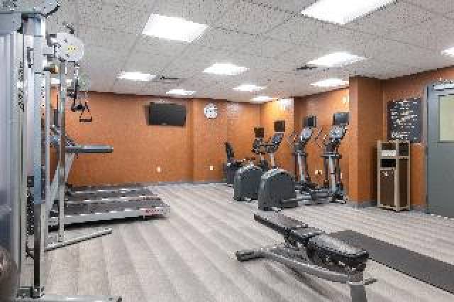 Desportos y Entretenimento