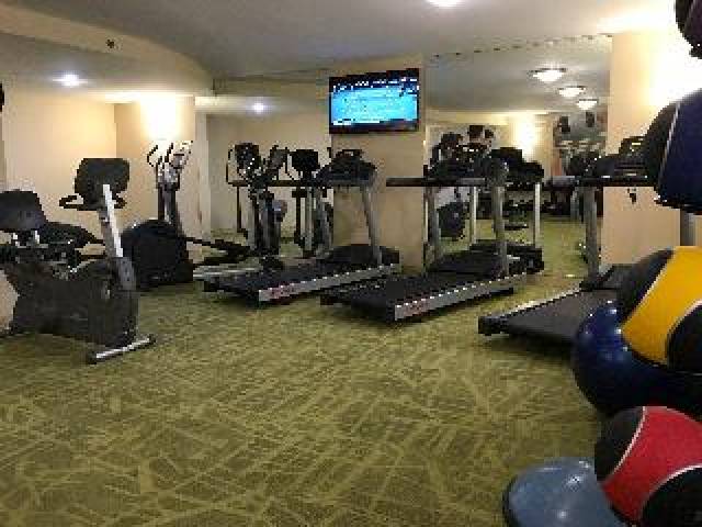 Desportos y Entretenimento