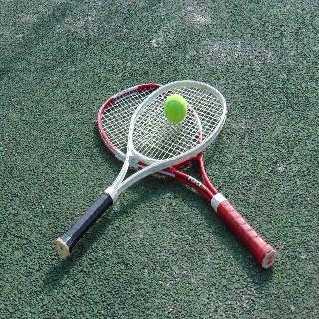 Desportos y Entretenimento