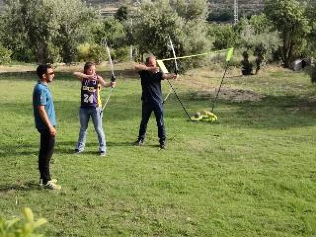 Desportos y Entretenimento