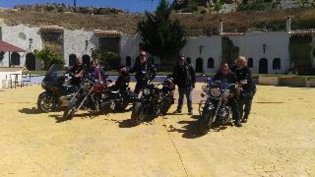 Desportos y Entretenimento