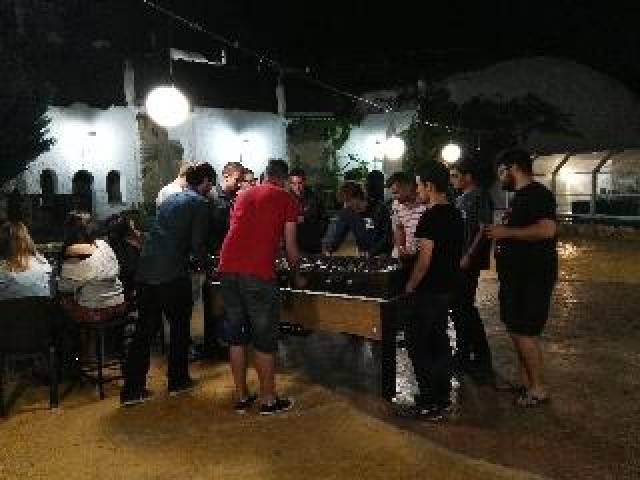 Desportos y Entretenimento