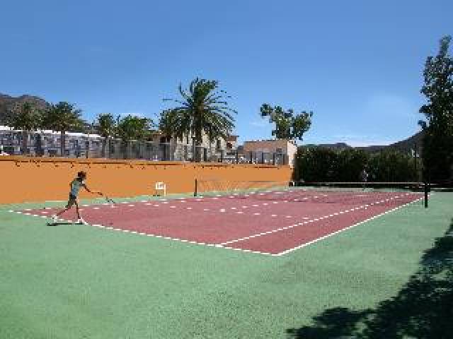 Desportos y Entretenimento
