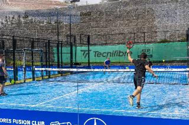 Desportos y Entretenimento