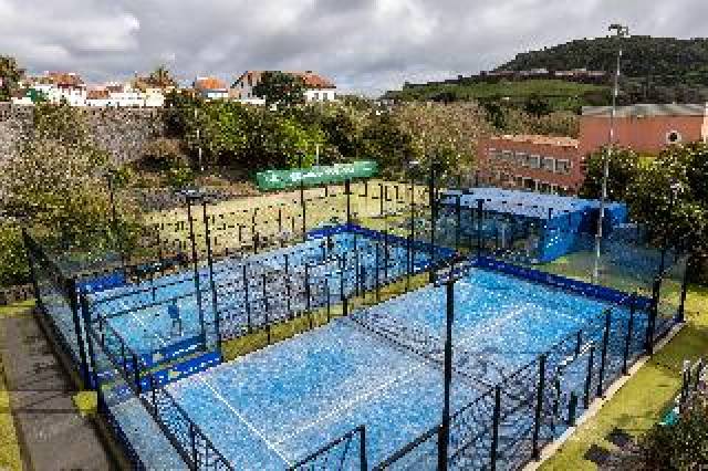 Desportos y Entretenimento