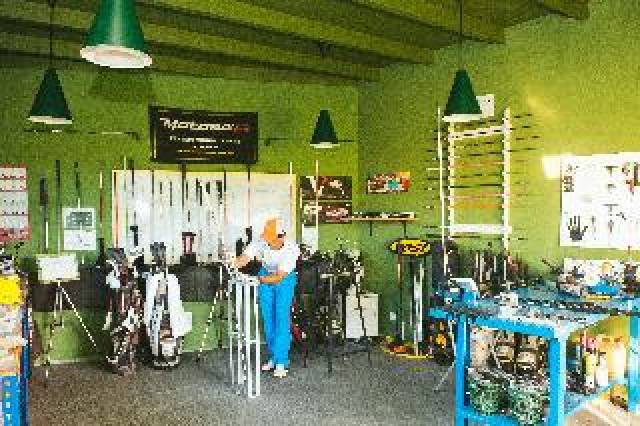 Desportos y Entretenimento