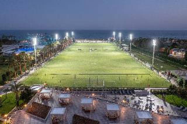 Desportos y Entretenimento