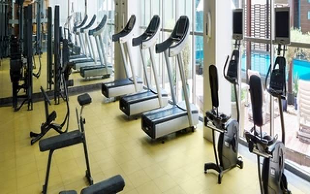Desportos y Entretenimento