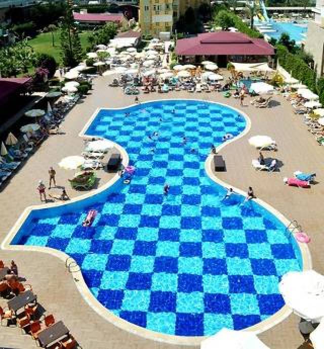 Piscina