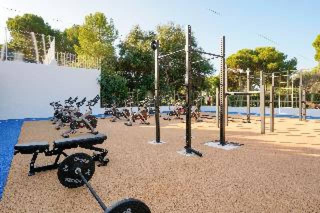 Desportos y Entretenimento