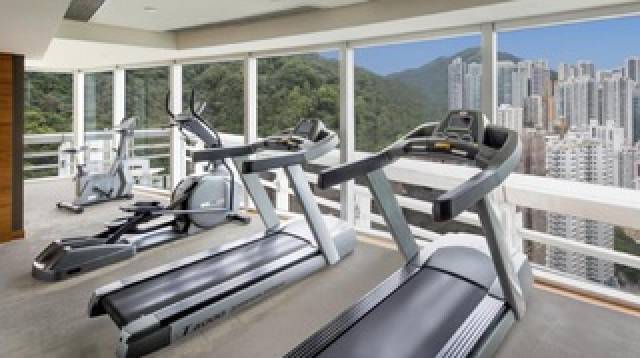 Desportos y Entretenimento