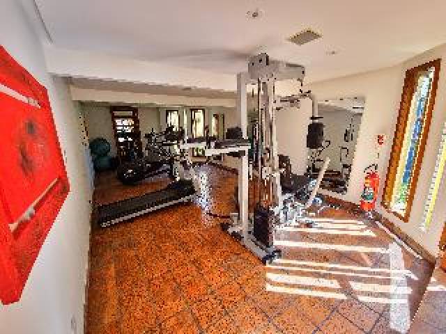 Desportos y Entretenimento