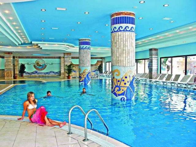 Piscina