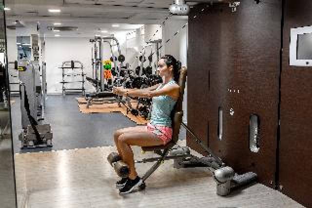 Desportos y Entretenimento