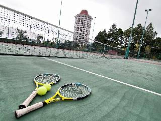 Desportos y Entretenimento