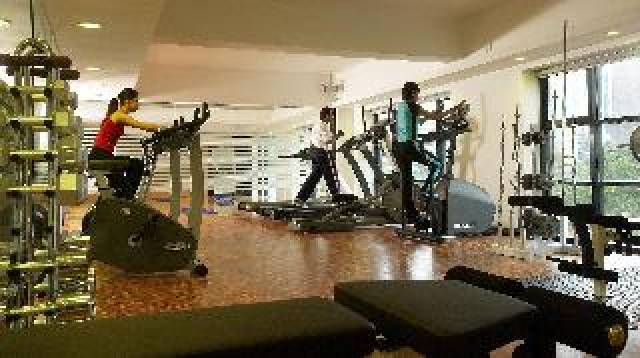Desportos y Entretenimento
