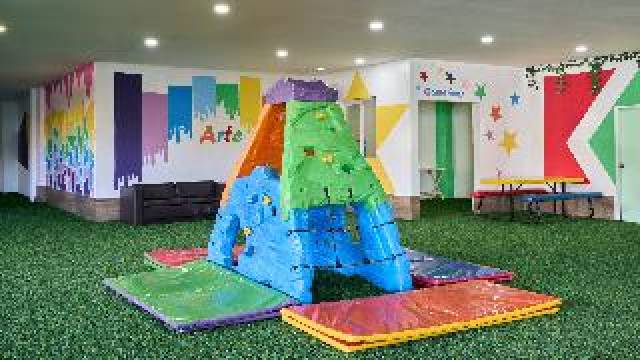 Desportos y Entretenimento