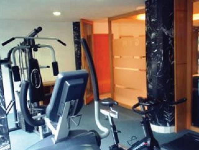 Desportos y Entretenimento