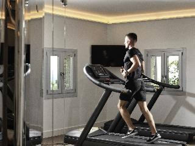 Desportos y Entretenimento