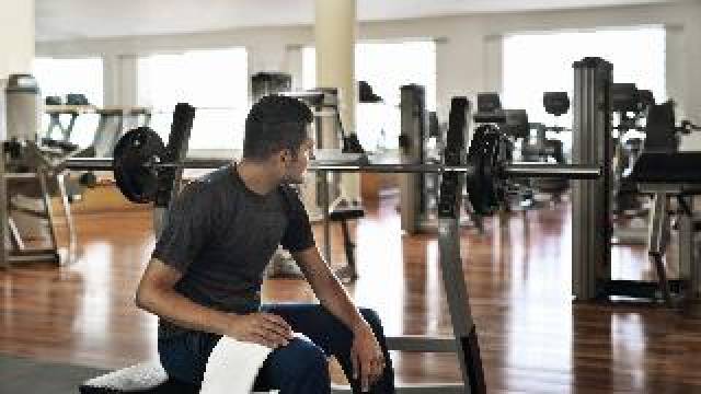 Desportos y Entretenimento