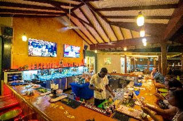 Bar