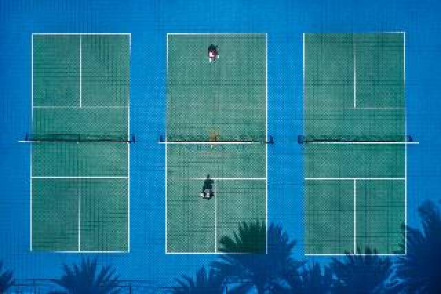 Desportos y Entretenimento