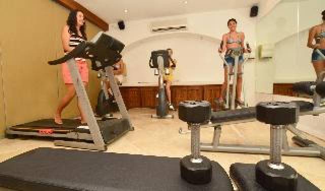 Desportos y Entretenimento