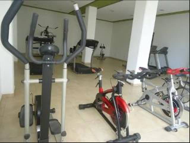 Desportos y Entretenimento