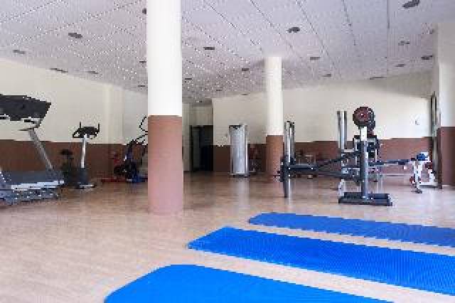 Desportos y Entretenimento