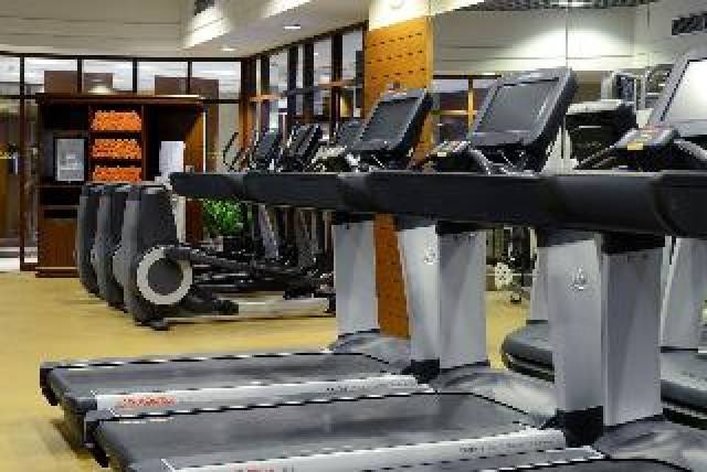 Desportos y Entretenimento
