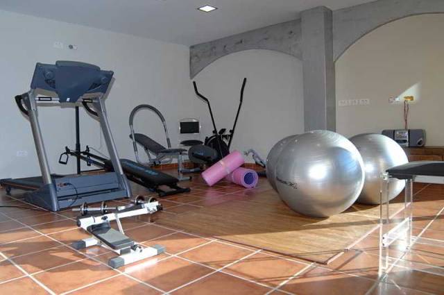 Desportos y Entretenimento