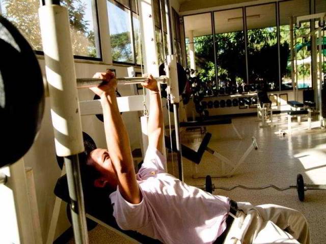 Desportos y Entretenimento