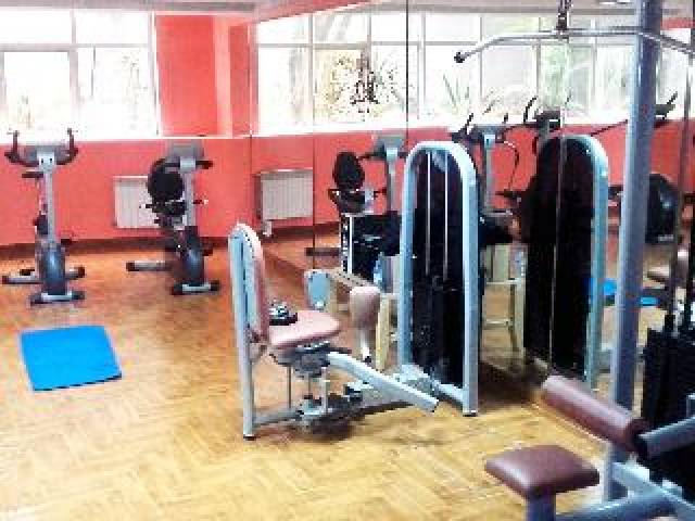 Desportos y Entretenimento