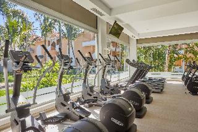 Desportos y Entretenimento