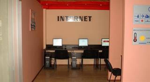 Desportos y Entretenimento