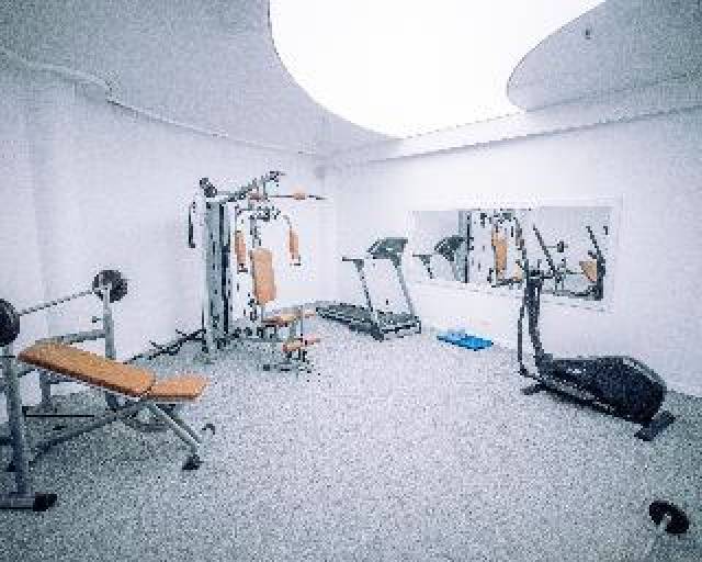 Desportos y Entretenimento
