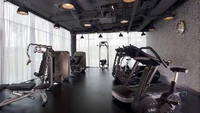 Desportos y Entretenimento
