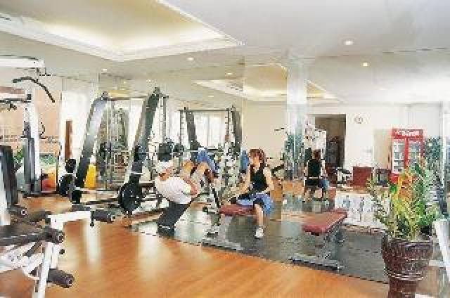 Desportos y Entretenimento
