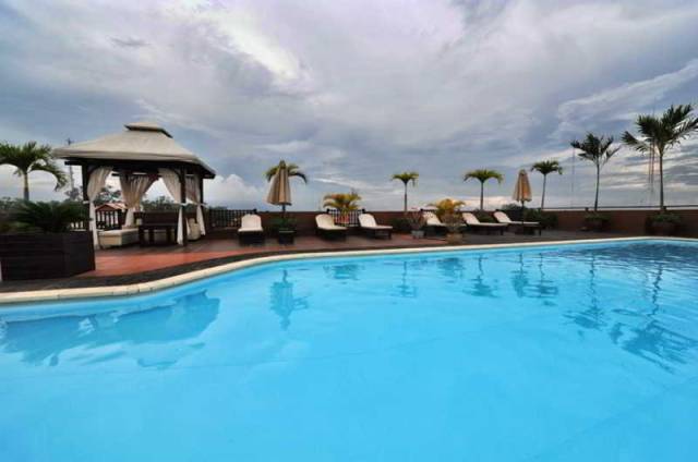 Piscina