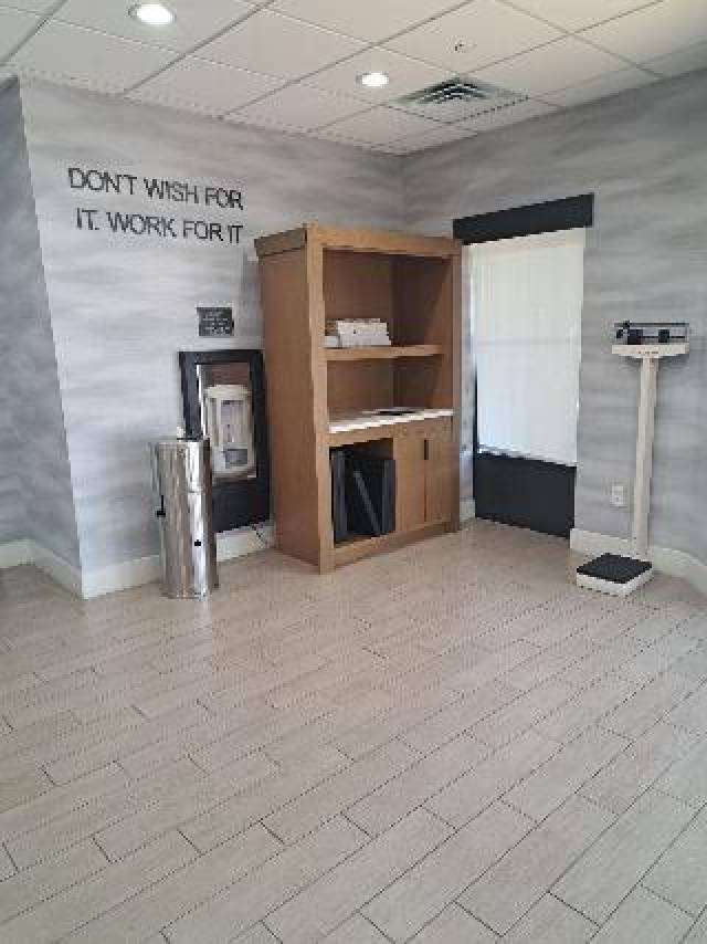 Desportos y Entretenimento