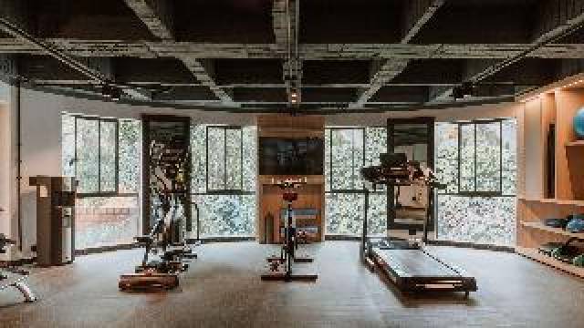 Desportos y Entretenimento