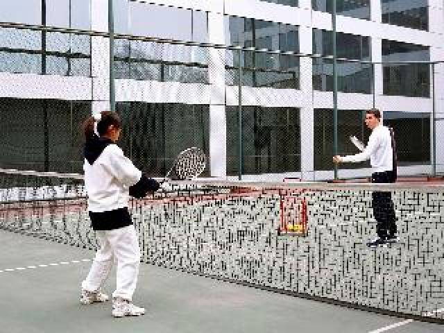 Desportos y Entretenimento